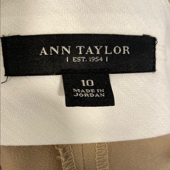 Ann Taylor Pants Trousers Flare Flat Front Midrise Beige Tan Size 10 - Picture 3 of 8